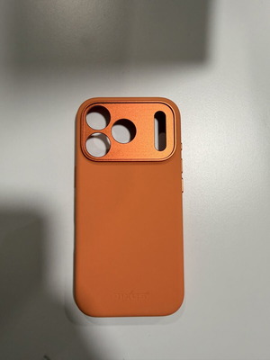 RIXUS iPhone 17 Pro case, orange