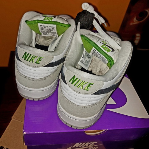 Nike SB Dunk Low Pro "Chlorophyll" new, size 43