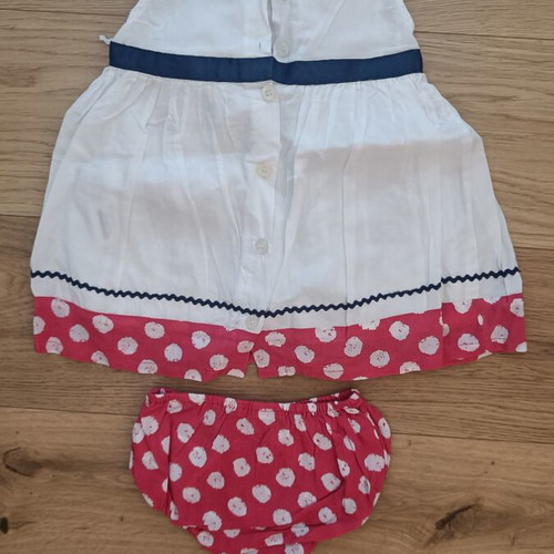Baby dress with matching bloomers Agucino 6-9 months like new