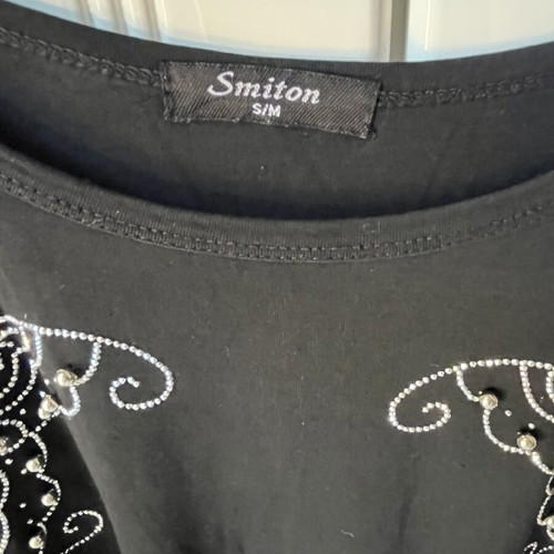 Smiton women's t-shirts with butterfly design like new, sizes S and M