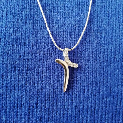 Silver cross 925 with white zircons like new