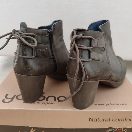 Yokono ankle boots size 39, like new, brown, narrow fit