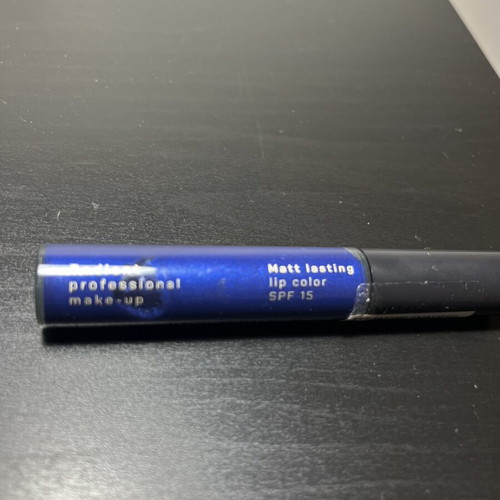Matt lasting lip colour new