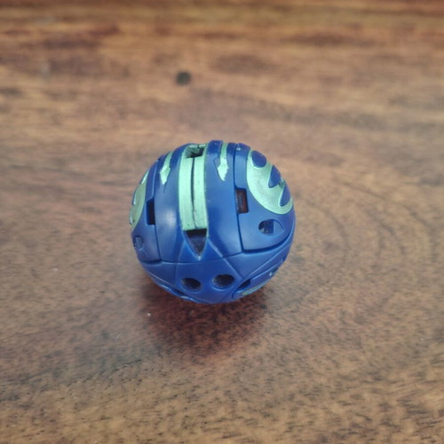 Bakugan Aquos Monarus Season 1 classic rare figure like new