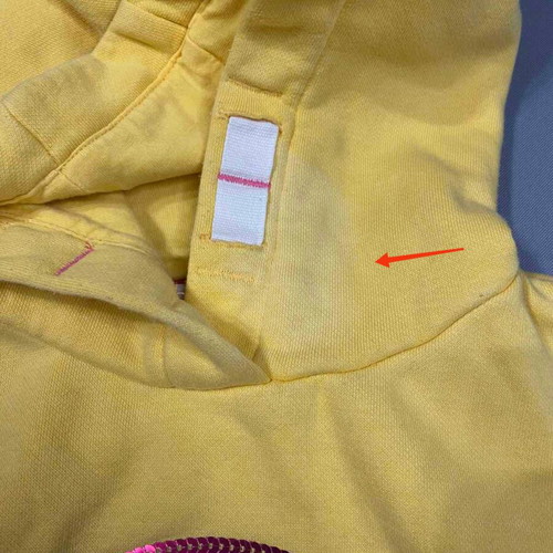C&A sweatshirt for girl 4 years, like new, yellow