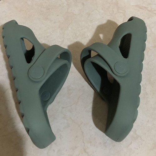 Liewood kids slippers like new, size 25
