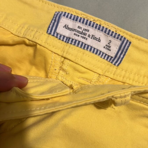 Abercrombie & Fitch yellow shorts, size XS