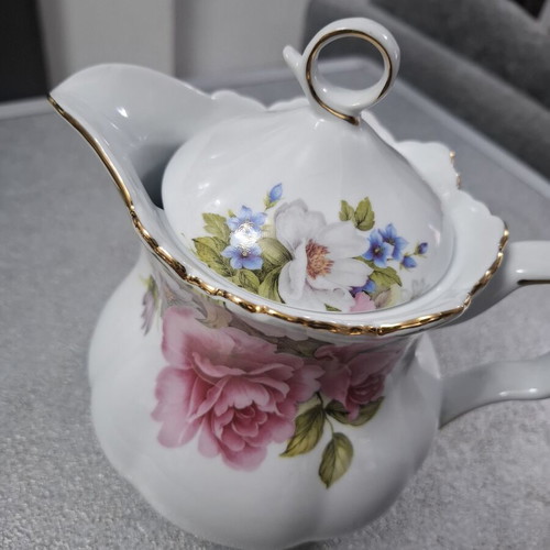 Vintage Limoge Royal Porcelain Teapot with Floral Design and Gold Details 20cm