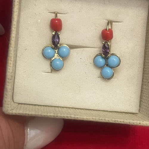 Gold 585 earrings with semi-precious stones used, 2 cm height