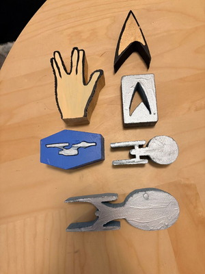Star Trek Large Decorative Set 6 Pieces USS Enterprise Vulcan Salute