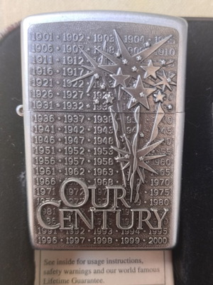 Zippo Our Century 1999 collectible lighter set