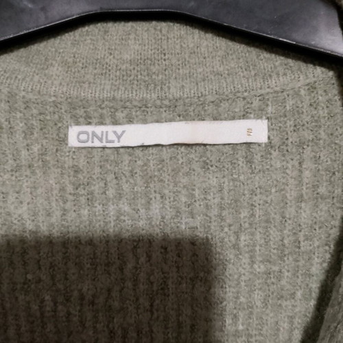 Only vest like new, beige and green, loose fit