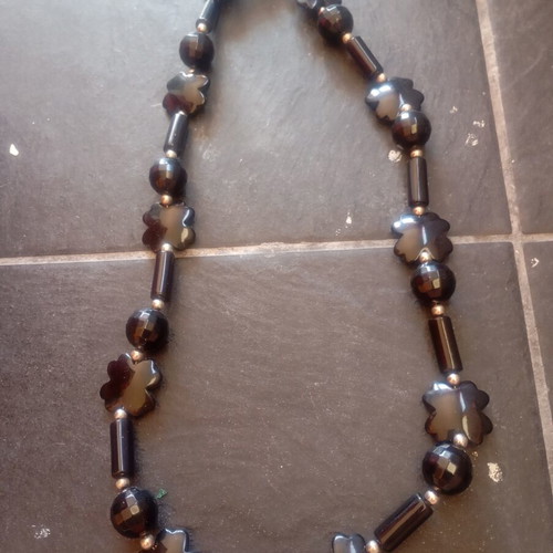 Necklace with black lightweight beads, like new