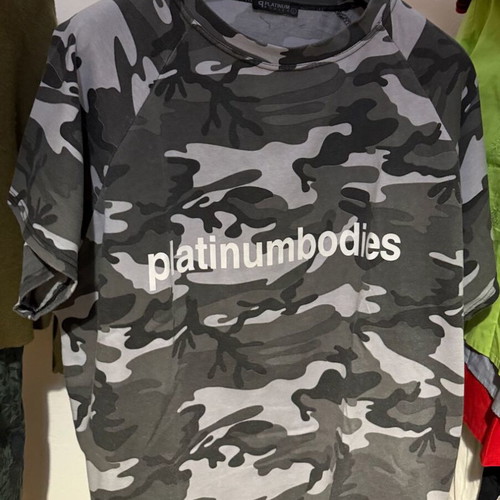 Platinum Bodies Vintage Grey Camo Bodybuilding T-Shirt used, size L