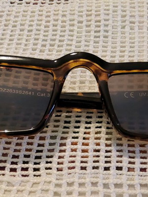 Υυαλια ηλίου CAT καφέ καινούργια με UV Protection κατηγορίας 3