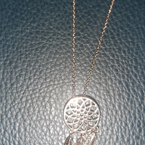 Dreamcatcher necklace new, pink gold