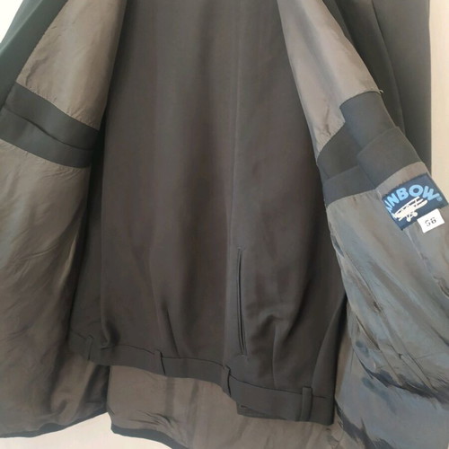 Men's suit used, size XXL