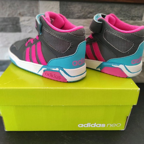 Adidas boots used, size 25, multicolor