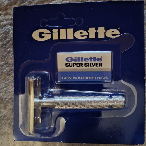 Gillette Super Silver shaving razor new with blades
