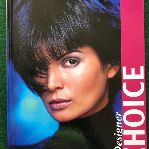 Hairdressing hairstyle book like new