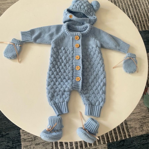 Baby winter set for newborn like new, knitted