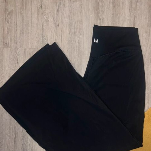 Myprotein high-waisted flare leggings, black