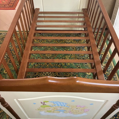 Preteen bed with mattress and changing drawer like new, bassinet included