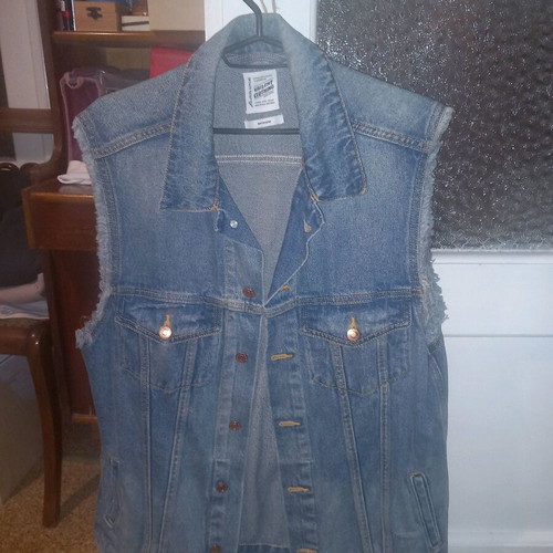 Men's sleeveless denim jacket like new, medium, blue