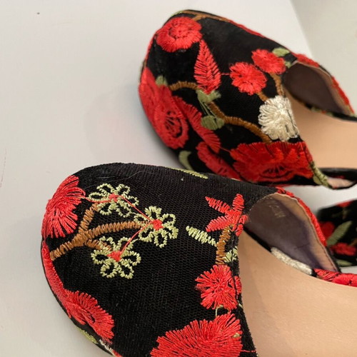 Public Desire embroidered platform ankle strap shoes like new, size 41