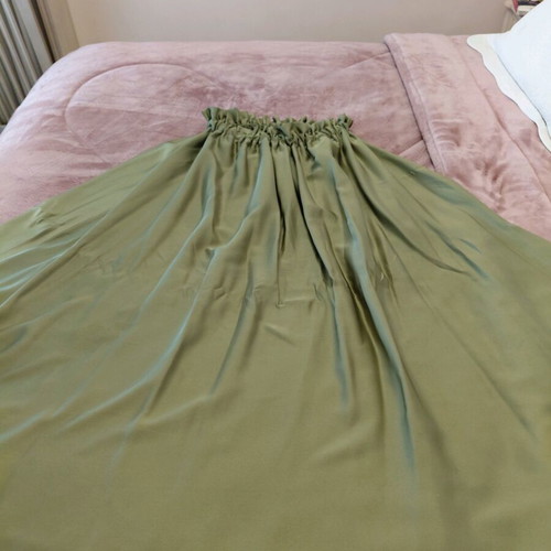 Maxi skirt olive green, one size, like new