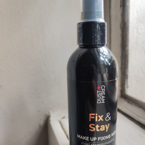 Fix&Stay DUST+CREAM fixing spray new