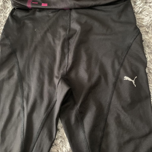 Pack of 4 used sports tops and 2 leggings Nike, Body talk, ASICS, Puma, Body Action