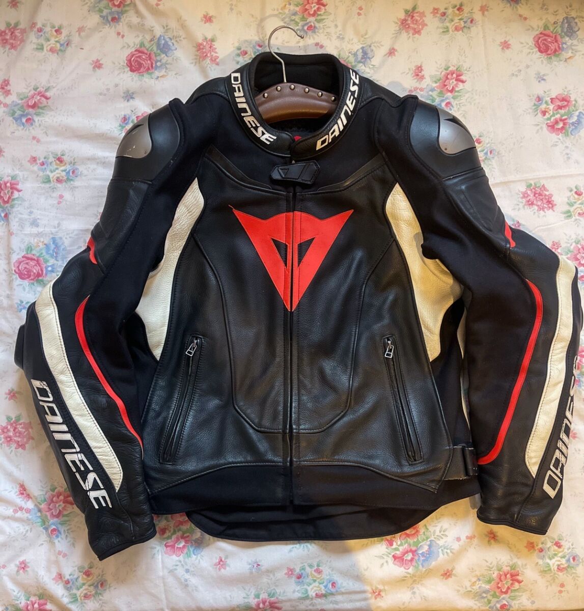 Dainese Super Speed 3 new leather… - € 400,00 - Vendora.cy