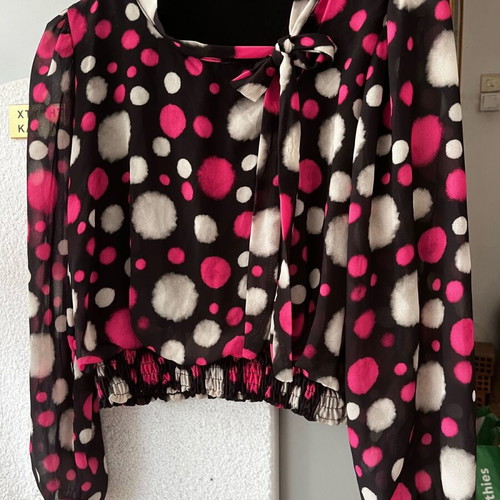 Blouse like new with transparent sleeves and lining multicolored size M