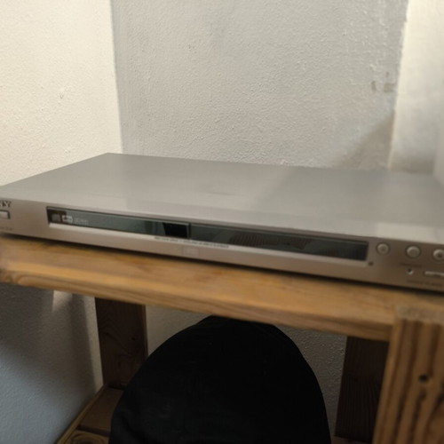 Sony DVP-NS585P CD/DVD player, ασημί