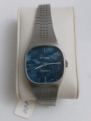 Cyma lady manual winding watch like new