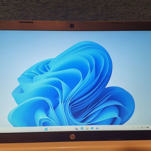 HP 15-db1019nv laptop Ryzen 5, 16GB RAM, 250GB Samsung SSD, Full HD