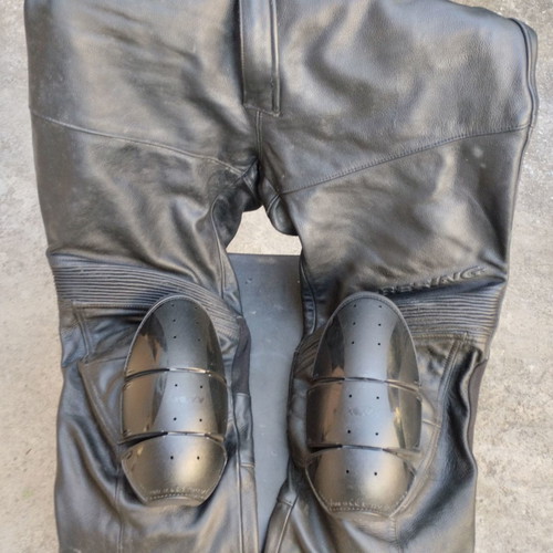 Bering leather used jacket and pants with protection medium size