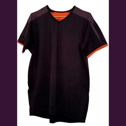 Umbro men's short-sleeve sports shirt used, black and orange, size L