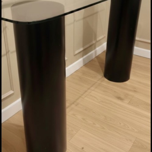 Minimal design auxiliary furniture used with glass top