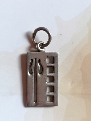 Ασημένιο 925 μενταγιόν Arts and Crafts σχεδιασμένο από Charles Rennie Mackintosh καινούργιο