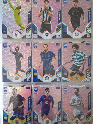 FIFA 365 2025-2026 Adrenalyn XL Fans' Favourite Pink set of 21 cards