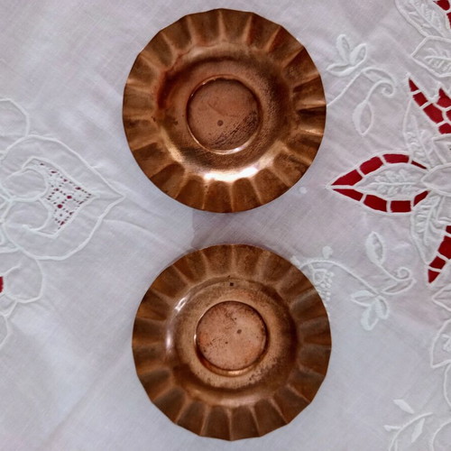 Vintage copper plates used, set of 2, pleated edge