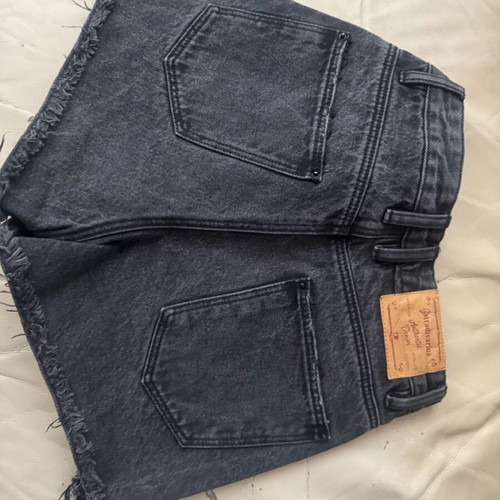 Stradivarius black denim high waist shorts size 32
