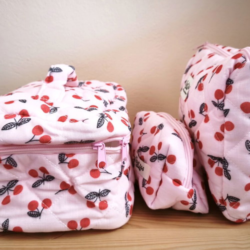 Makeup bags set of 3 quilted pink cherry print, new