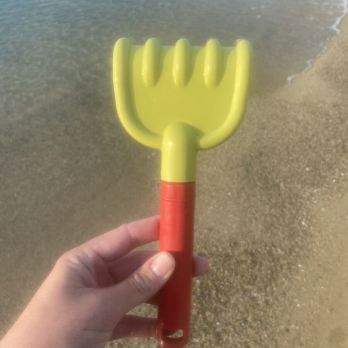 Beach toy, red