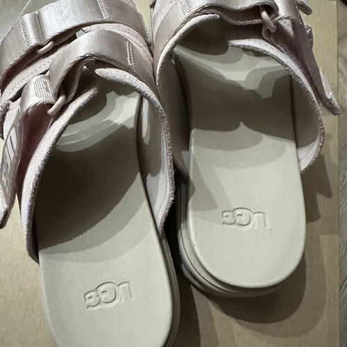 Ugg leather platform sandals size 39, pink