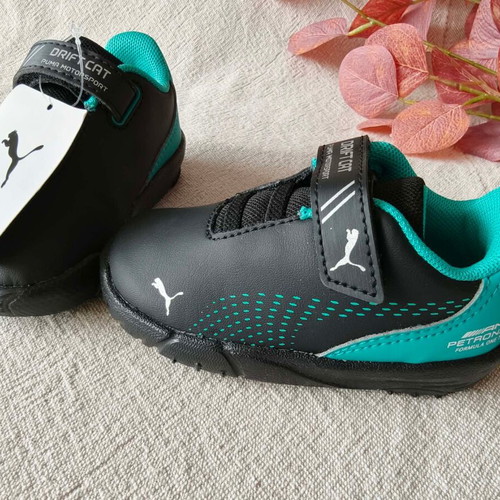 Puma Mercedes-AMG Petronas Drift Cat kids sneakers size 21, black and turquoise