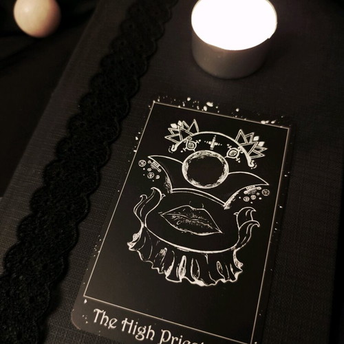 The High Priestess bookmark card like new, tarot print