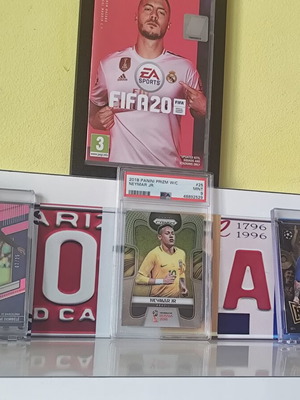 Barca cards set like new with Dembele, Neymar, Messi Hall of Fame
